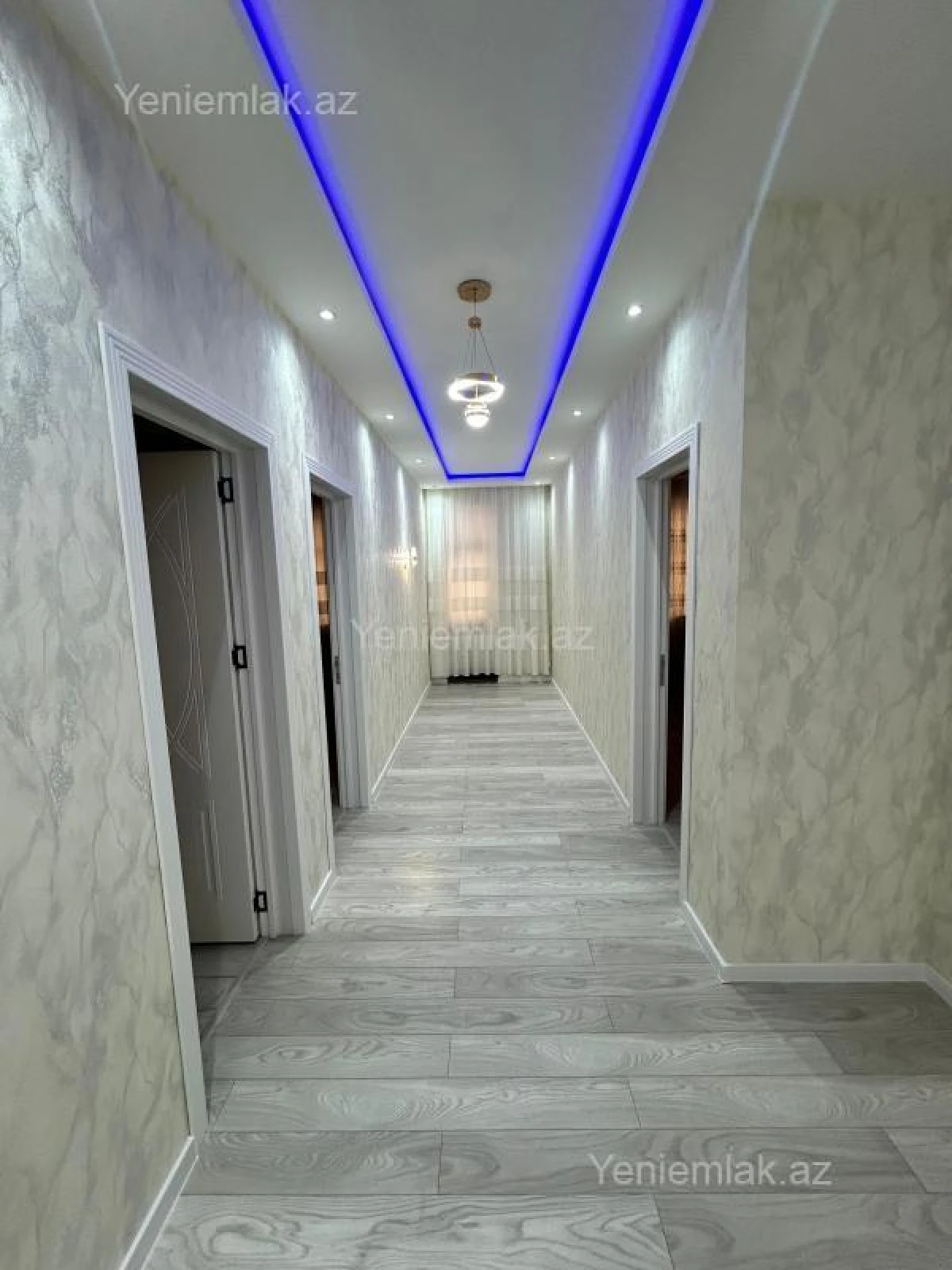 Satılır 7 otaqlı həyət evi 340 m²