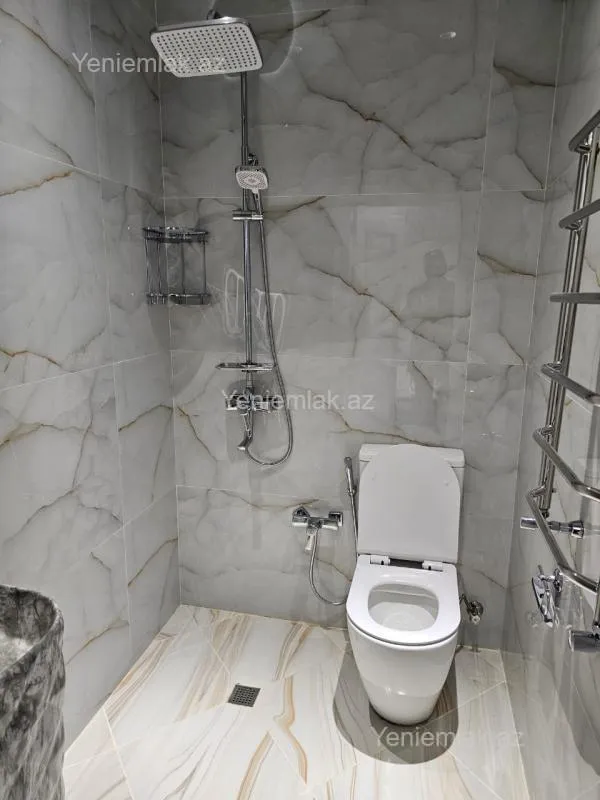 Satılır 3 otaqlı yeni tikili 124 m²