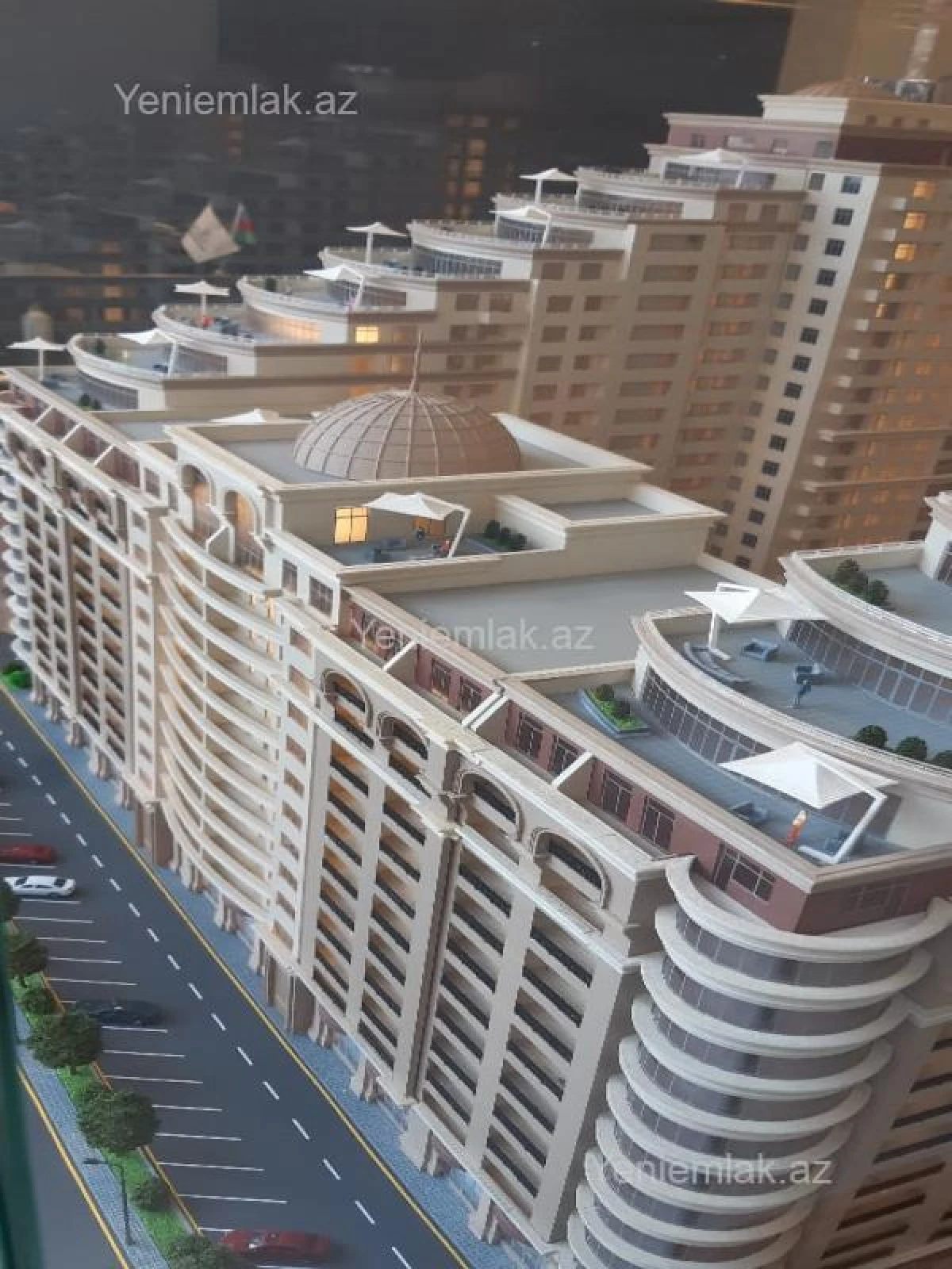 Satılır 4 otaqlı yeni tikili 198 m²