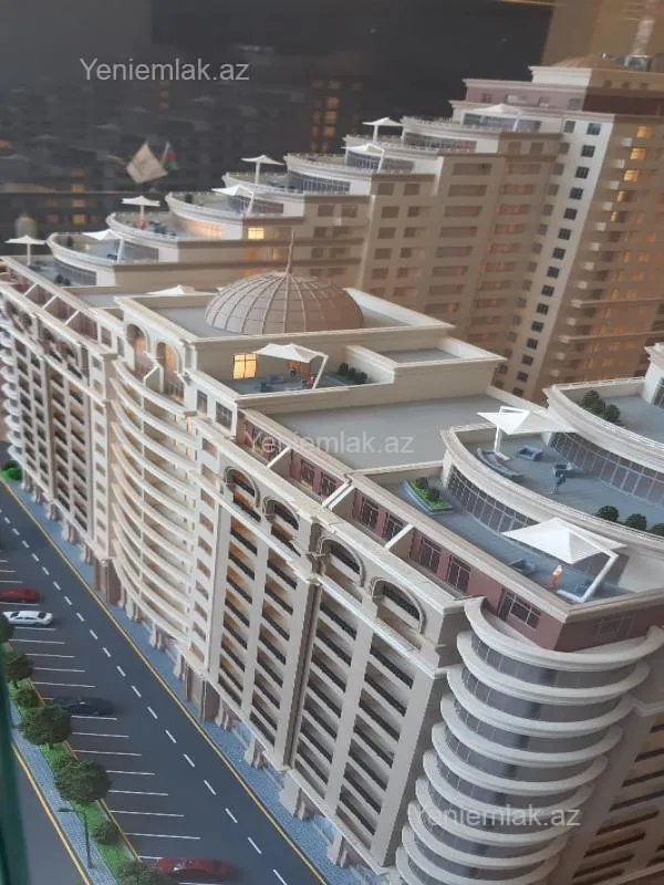 Satılır 4 otaqlı yeni tikili 198 m²