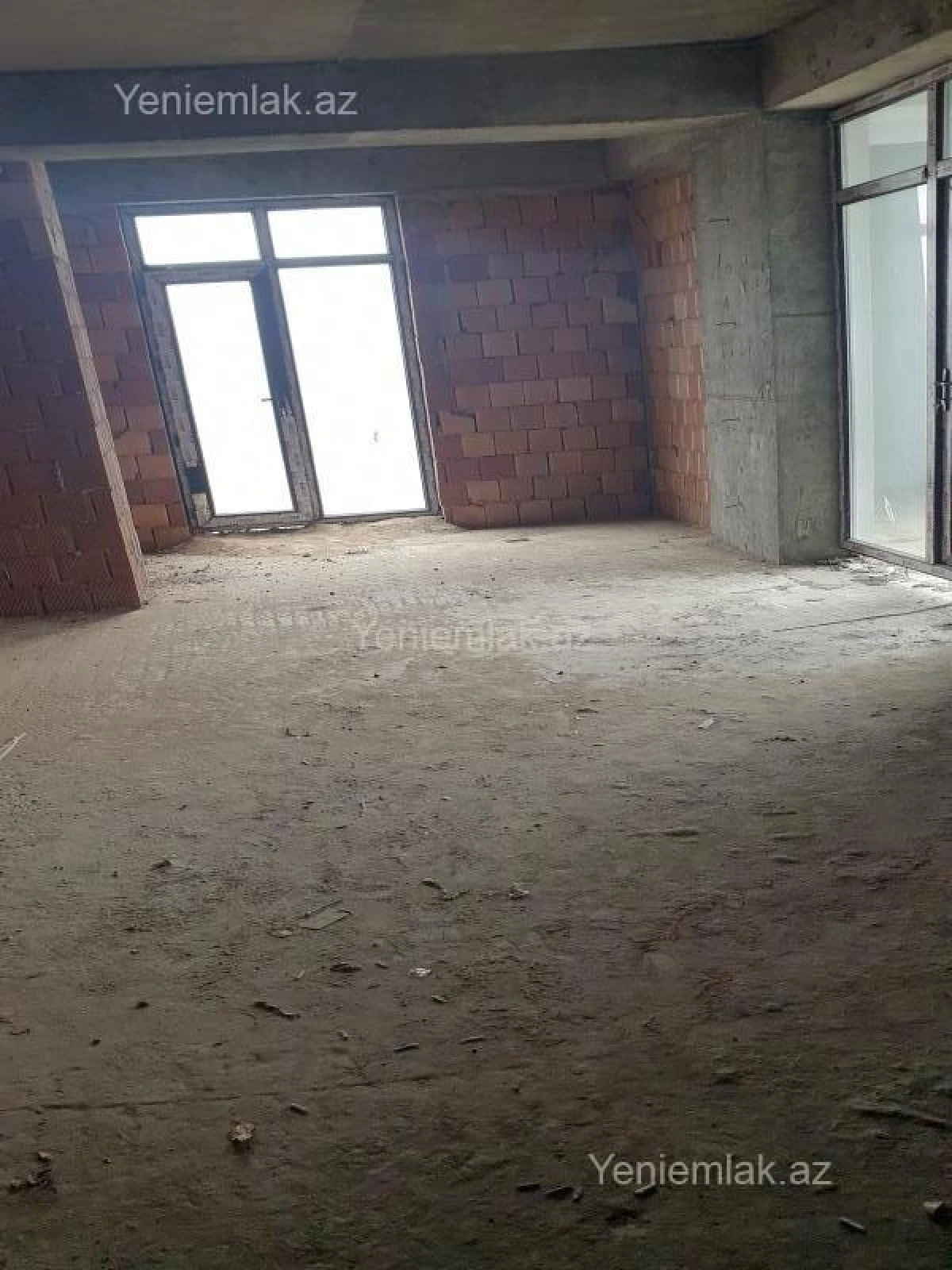 Satılır 4 otaqlı yeni tikili 198 m²