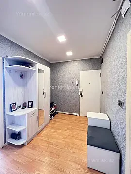 Satılır 5 otaqlı köhnə tikili 110 m² — Bakı, Nizami 5 otaq 110.00 m²