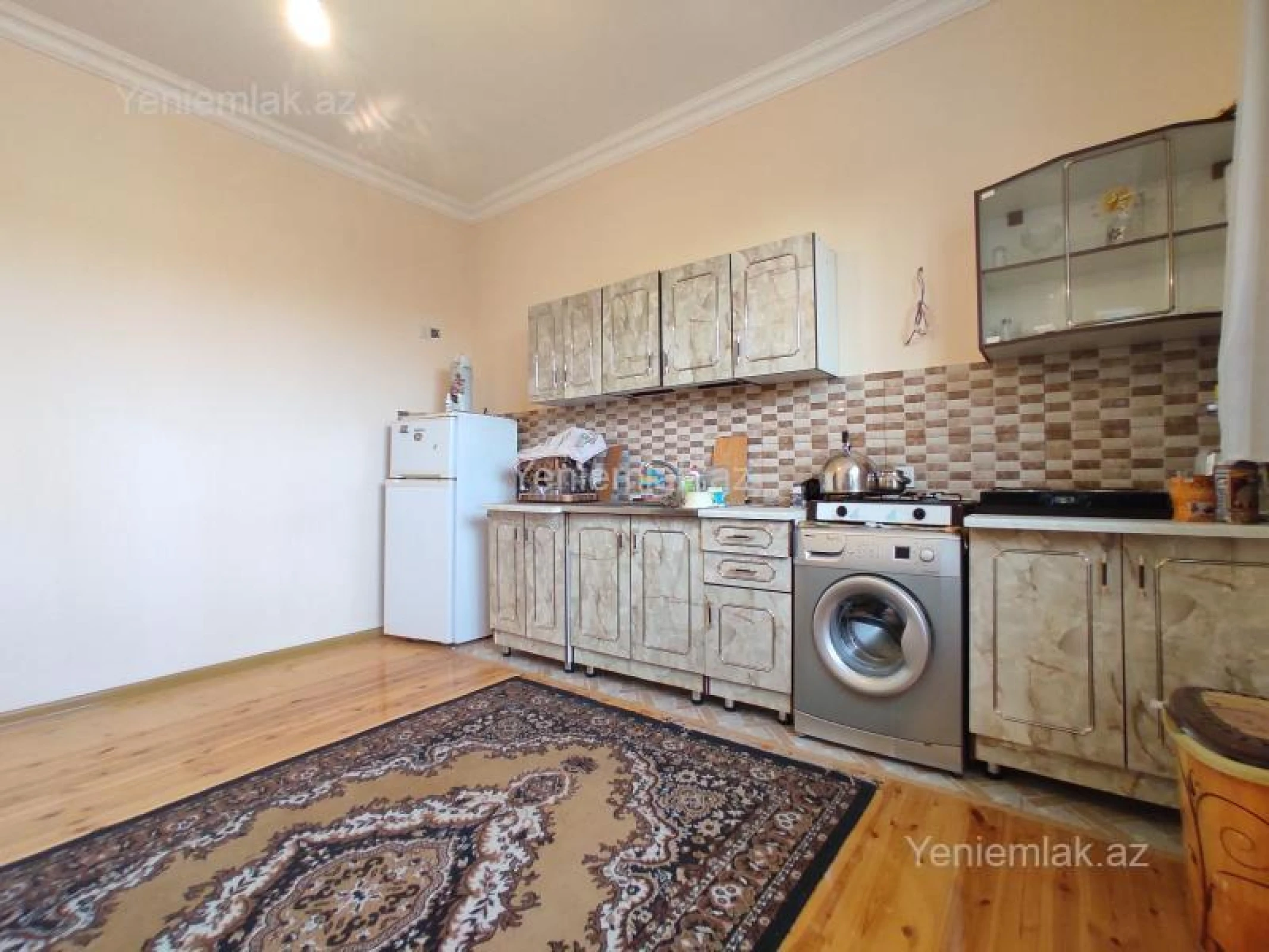 Satılır 4 otaqlı həyət evi 268 m²