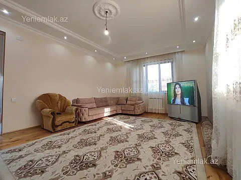 Satılır 4 otaqlı həyət evi 268 m²