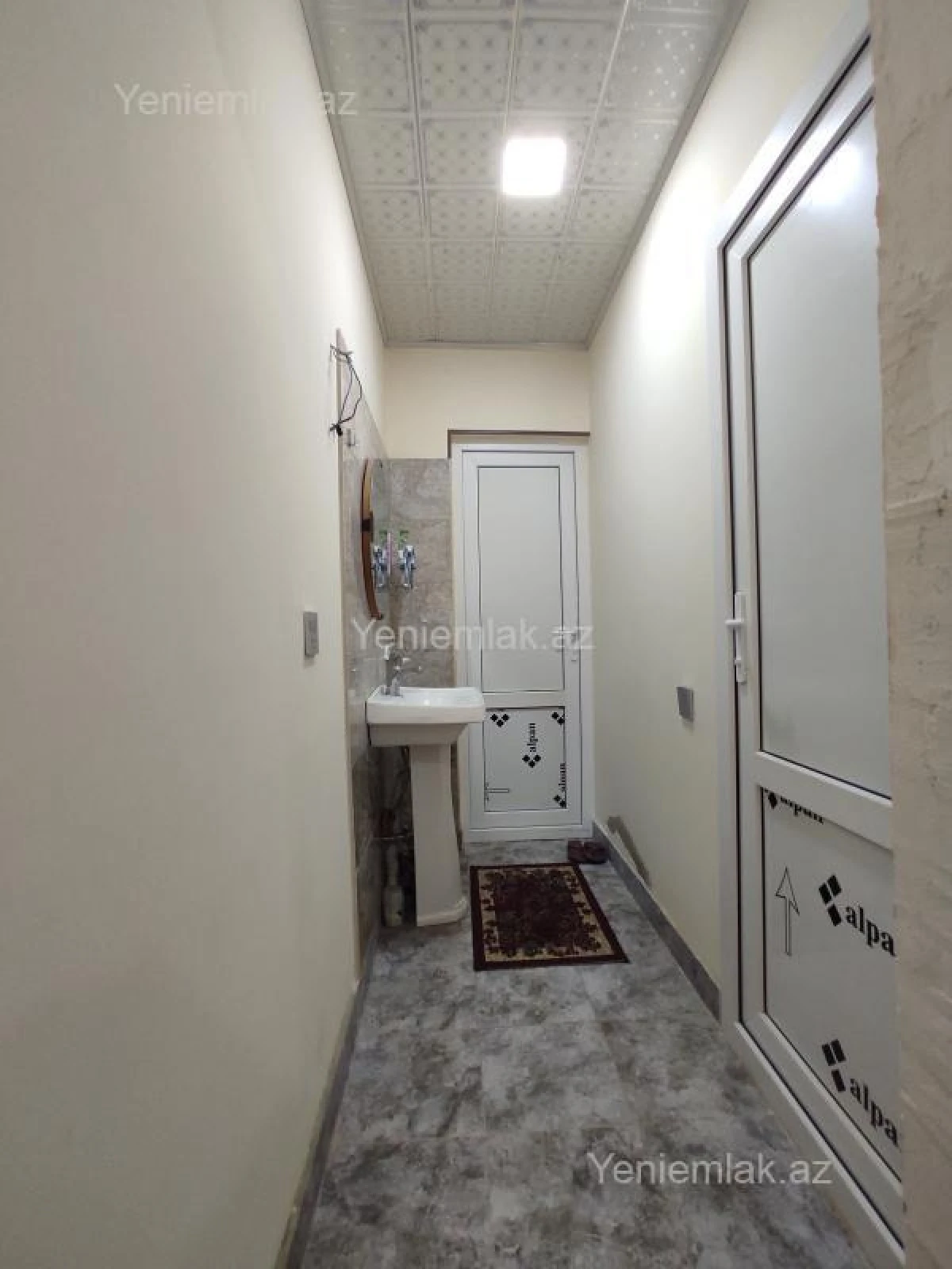 Satılır 4 otaqlı həyət evi 268 m²