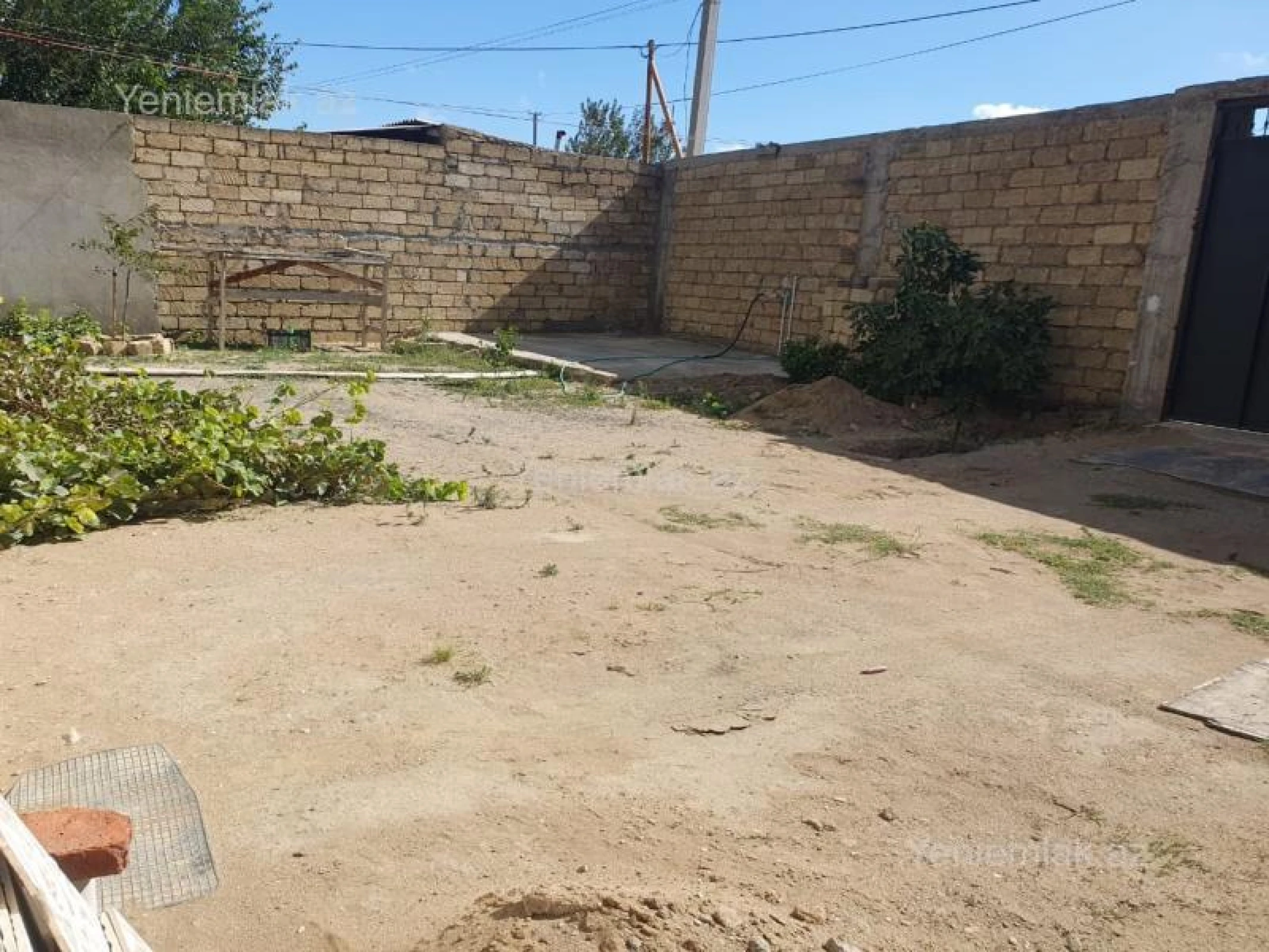 Satılır 4 otaqlı həyət evi 268 m²