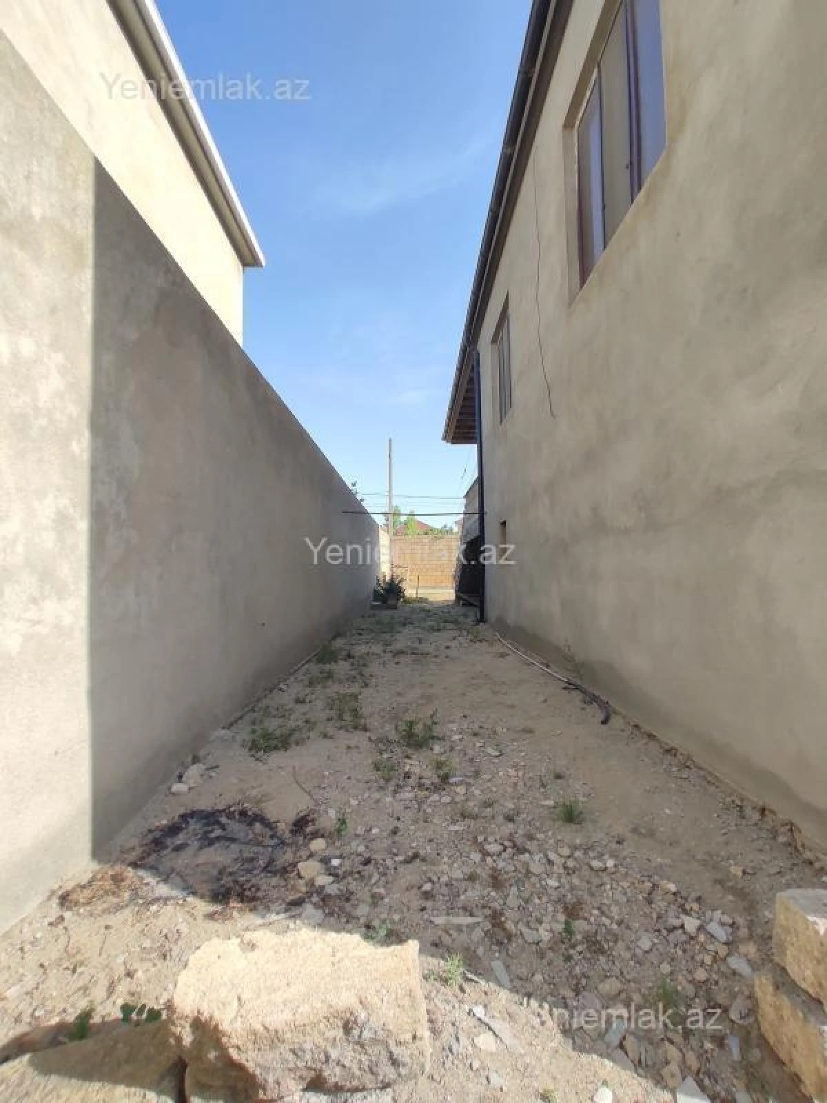 Satılır 4 otaqlı həyət evi 268 m²