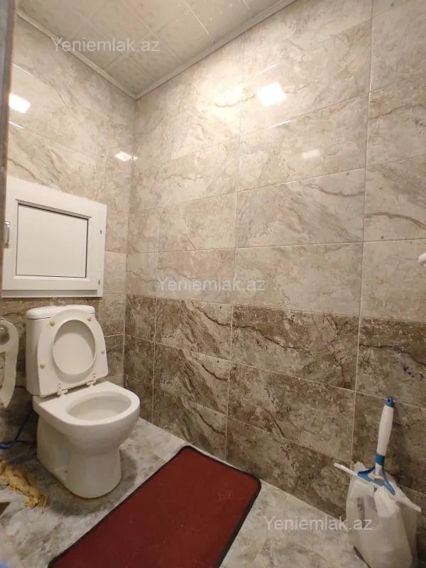 Satılır 4 otaqlı həyət evi 268 m²