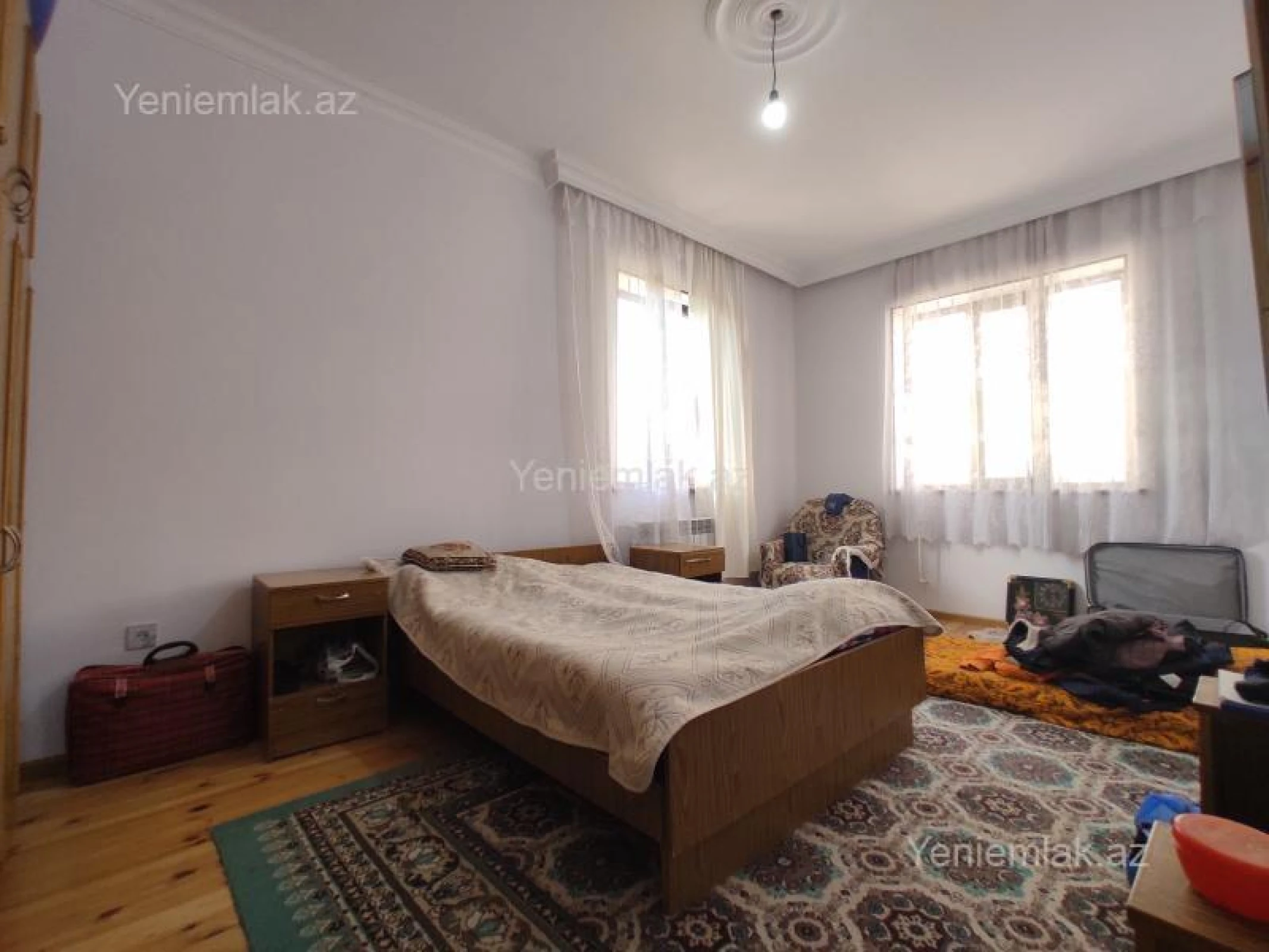Satılır 4 otaqlı həyət evi 268 m²
