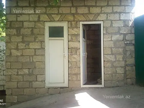 Satılır 4 otaqlı həyət evi 160 m²