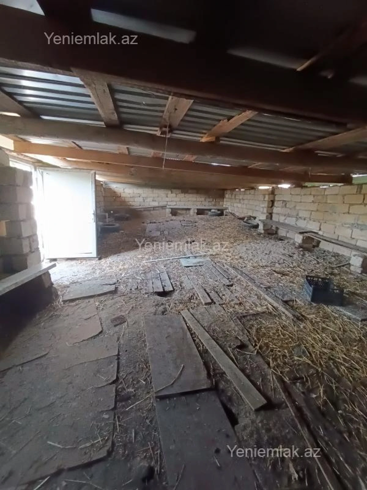 Satılır 4 otaqlı həyət evi 100 m²