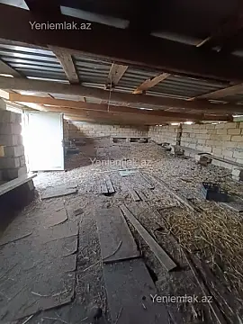 Satılır 4 otaqlı həyət evi 100 m²