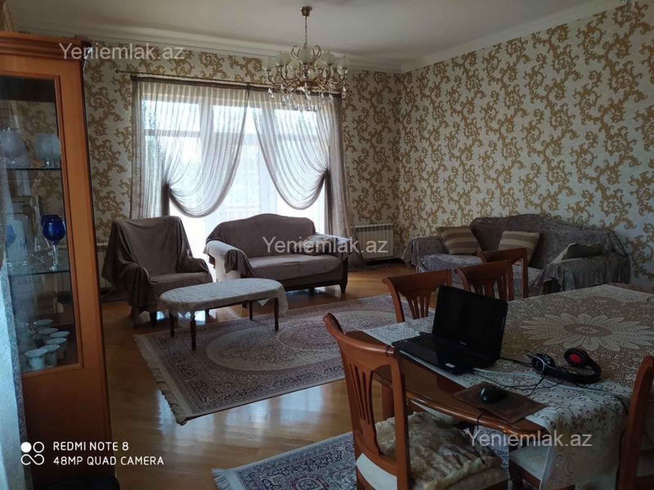 Satılır 7 otaqlı həyət evi 200 m²