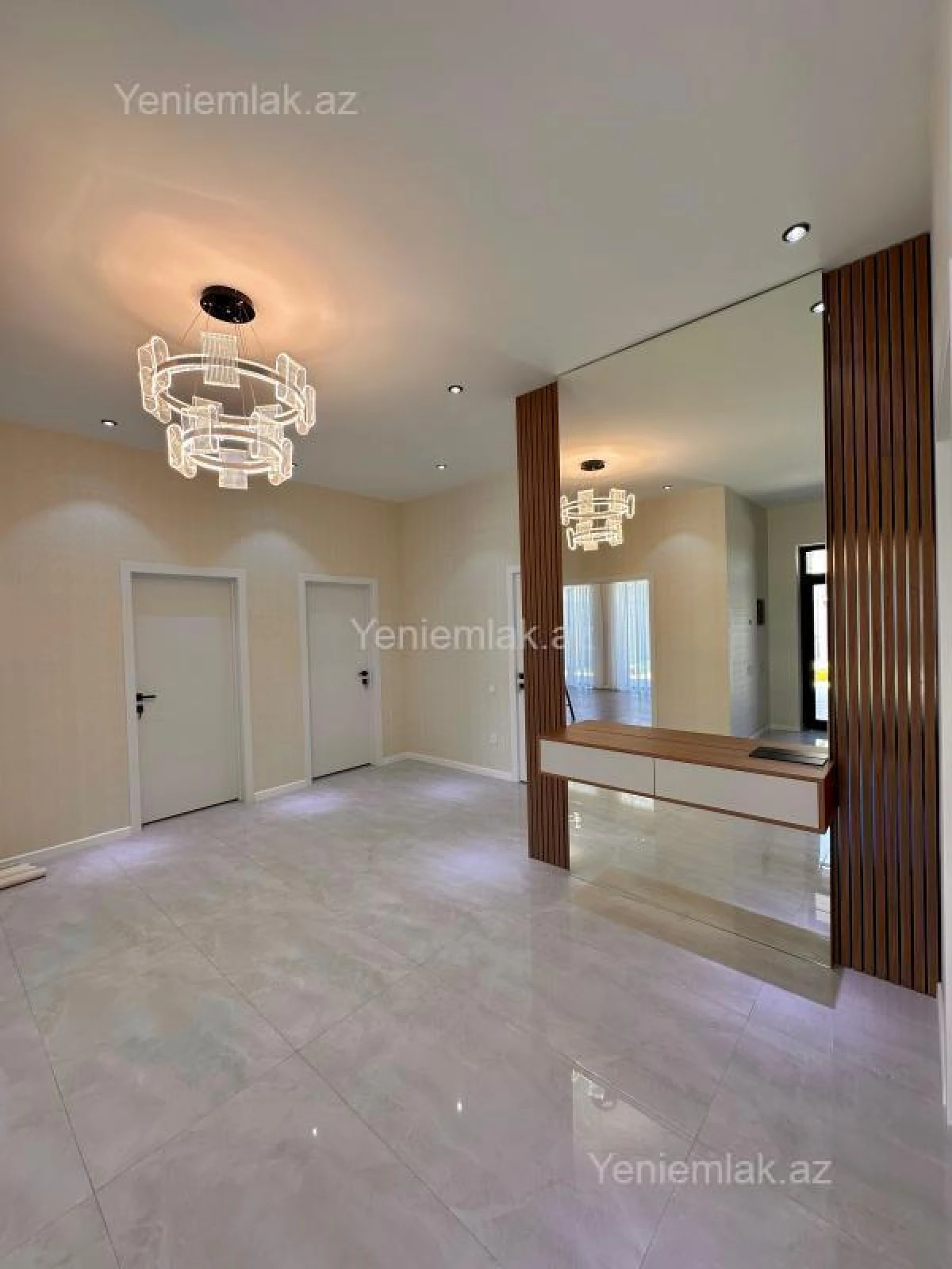 Satılır 4 otaqlı həyət evi 170 m²