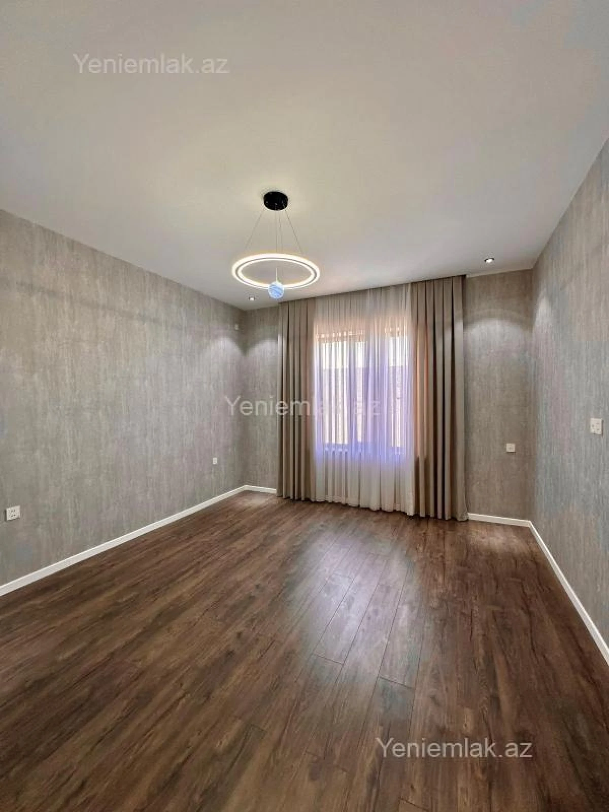 Satılır 4 otaqlı həyət evi 170 m²