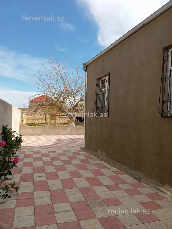 Satılır 3 otaqlı həyət evi 90 m²