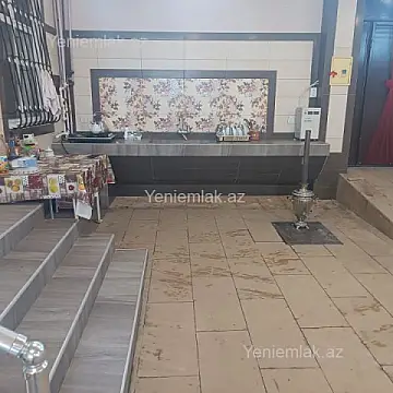 Satılır 5 otaqlı həyət evi 200 m²