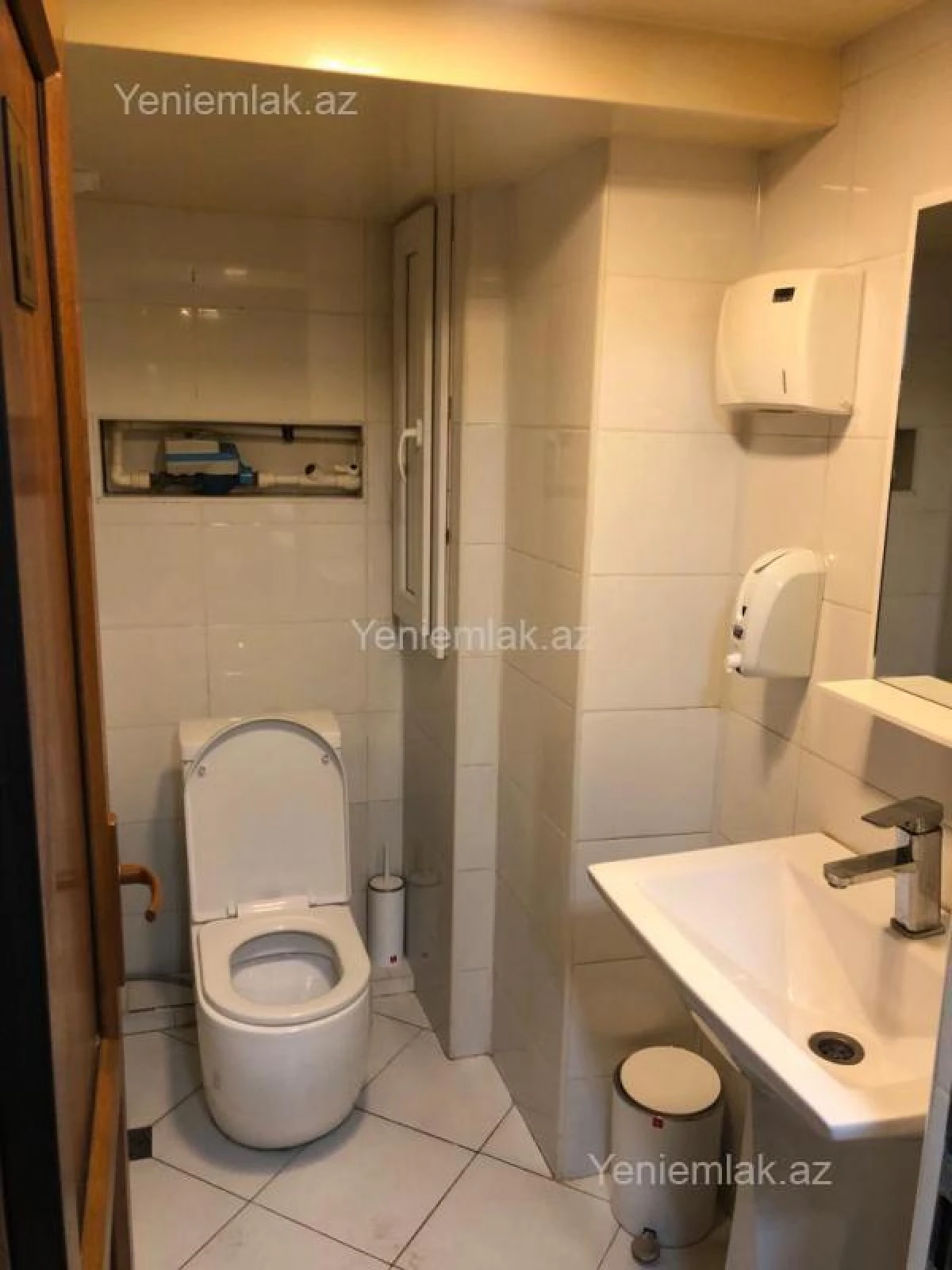 Satılır 12 otaqlı obyekt 400 m²