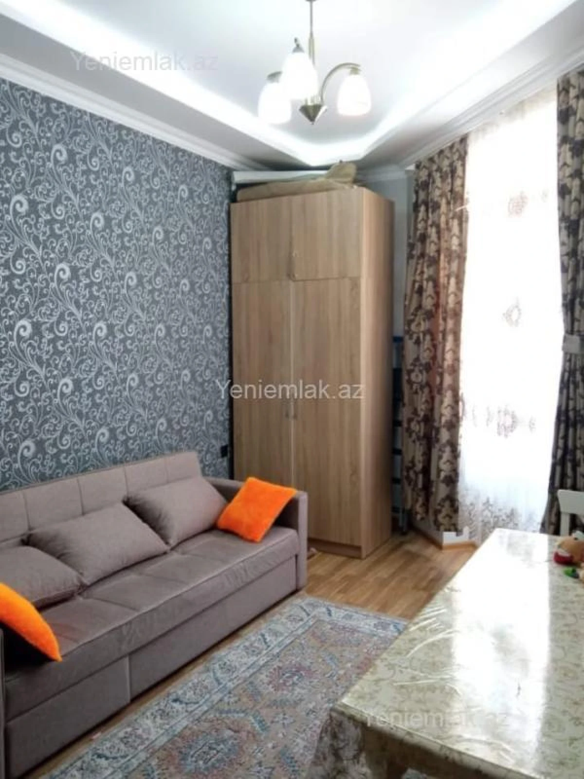 Satılır 1 otaqlı yeni tikili 42 m²