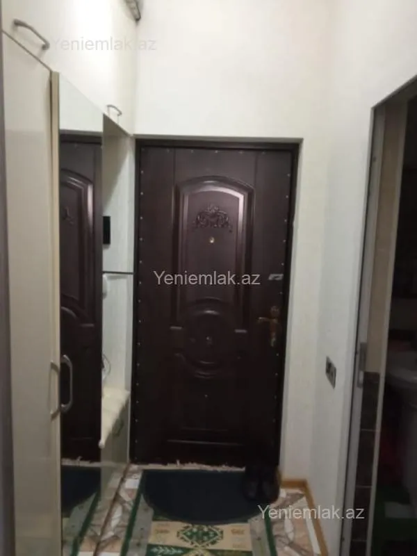 Satılır 1 otaqlı yeni tikili 42 m²