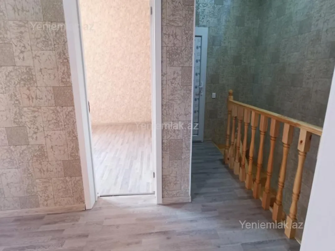 Satılır 4 otaqlı həyət evi 131 m²