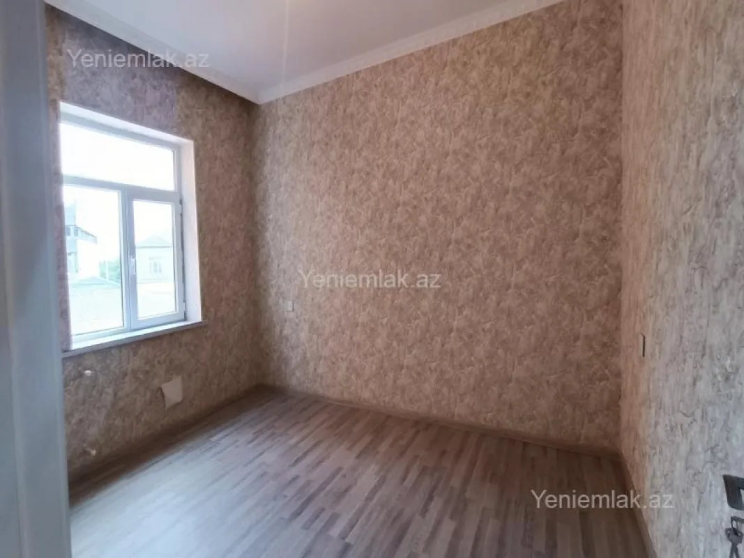 Satılır 4 otaqlı həyət evi 131 m²