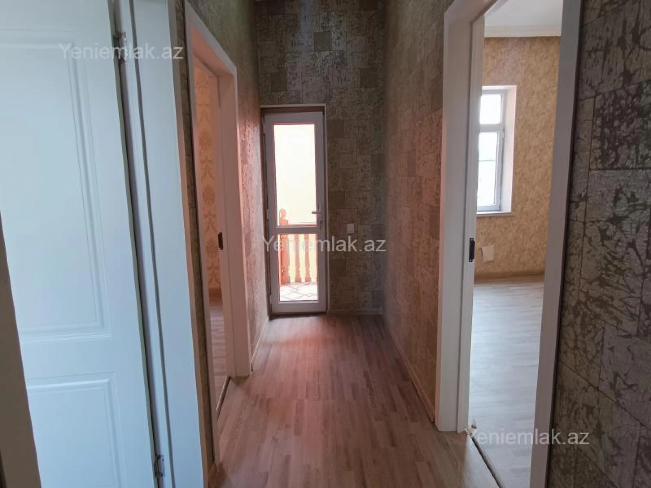 Satılır 4 otaqlı həyət evi 131 m²