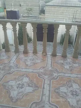 Satılır 7 otaqlı həyət evi 196 m²