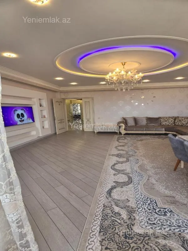 Satılır 3 otaqlı yeni tikili 147 m²