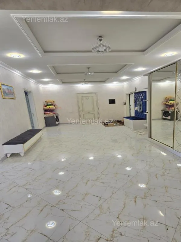 Satılır 3 otaqlı yeni tikili 147 m²