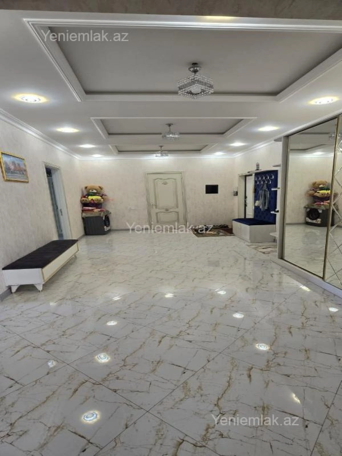 Satılır 3 otaqlı yeni tikili 147 m²