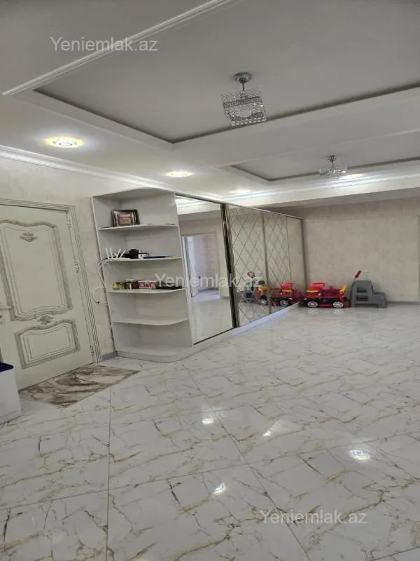 Satılır 3 otaqlı yeni tikili 147 m²