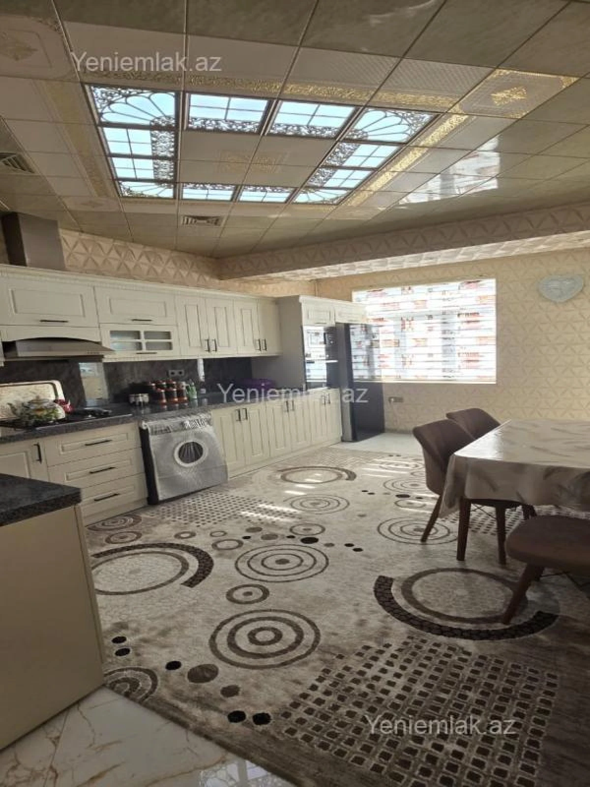 Satılır 3 otaqlı yeni tikili 147 m²