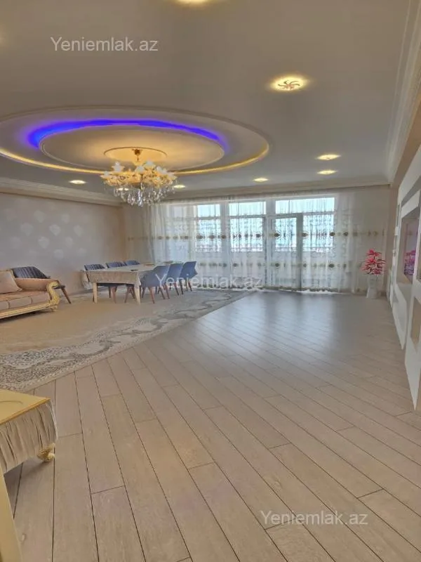 Satılır 3 otaqlı yeni tikili 147 m²