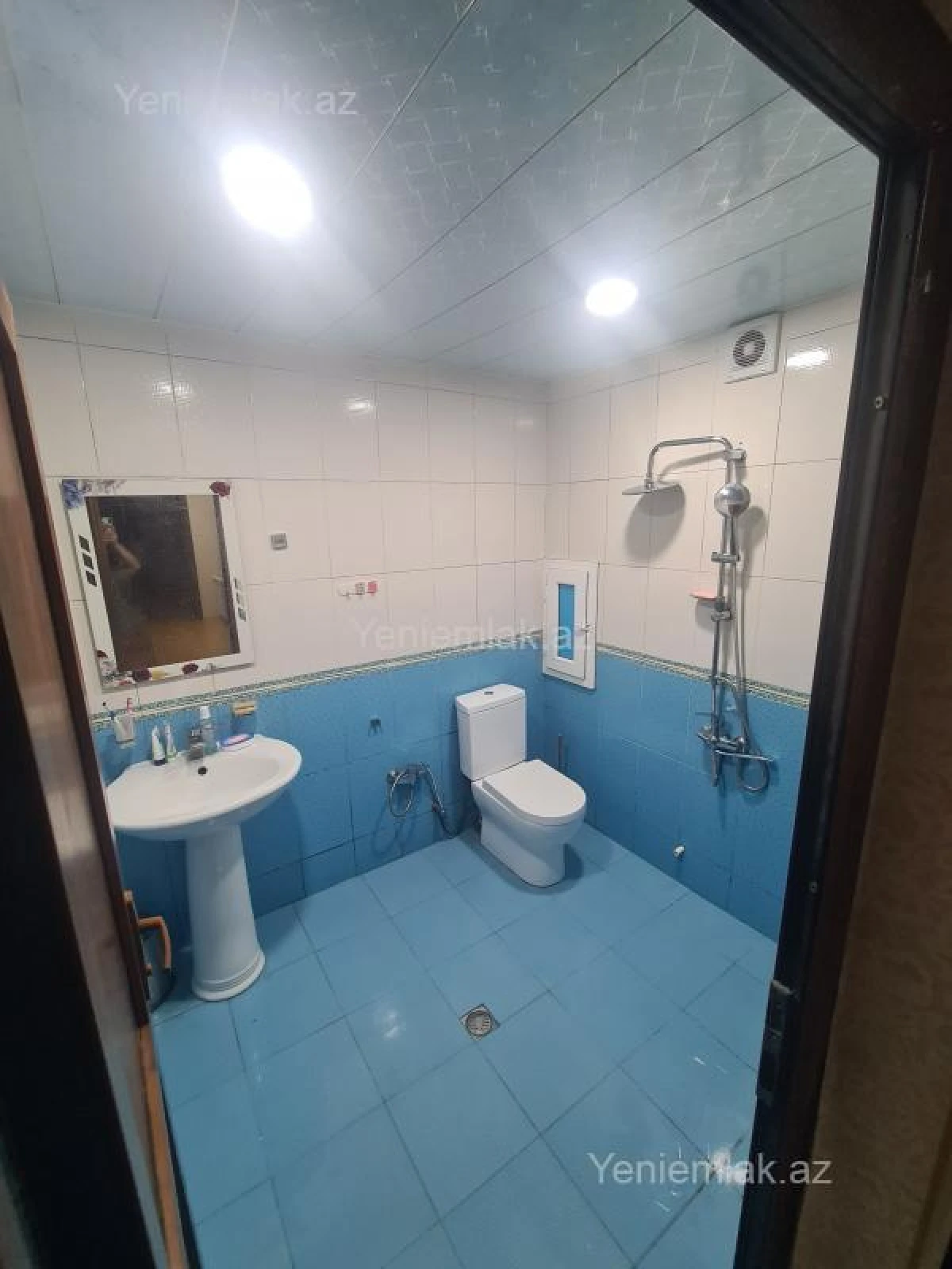 Satılır 2 otaqlı yeni tikili 90 m²