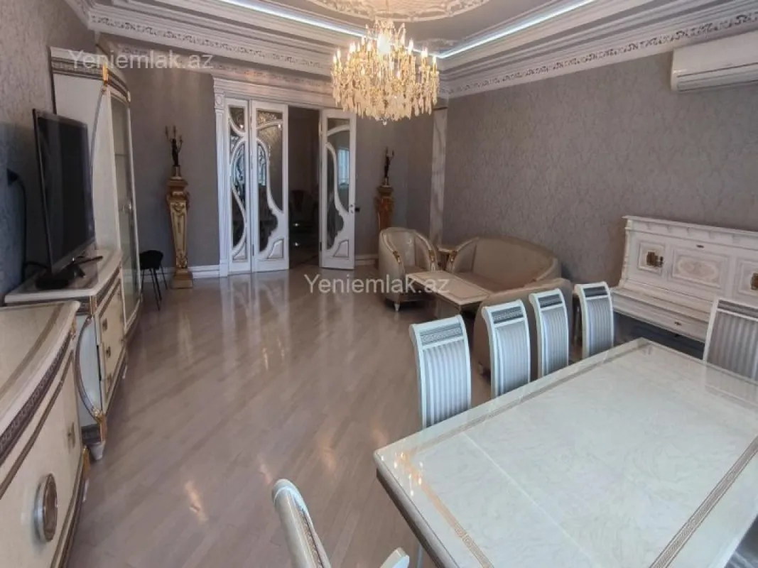 Satılır 5 otaqlı yeni tikili 400 m²