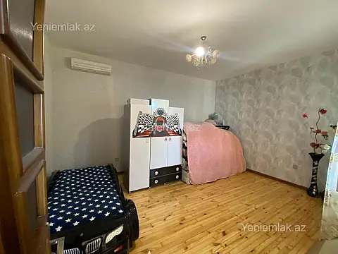 Satılır 4 otaqlı həyət evi 160 m²