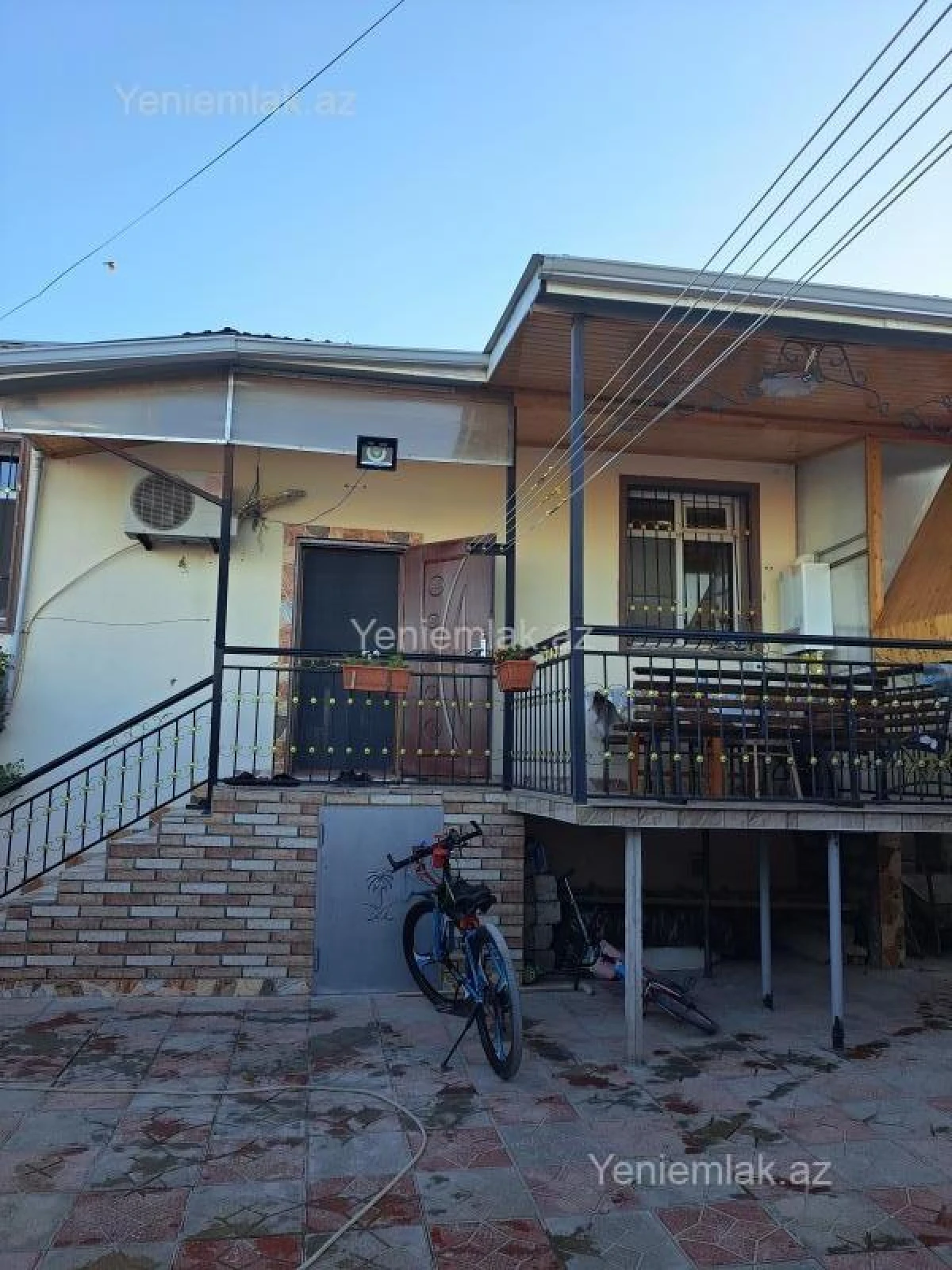 Satılır 4 otaqlı həyət evi 120 m²