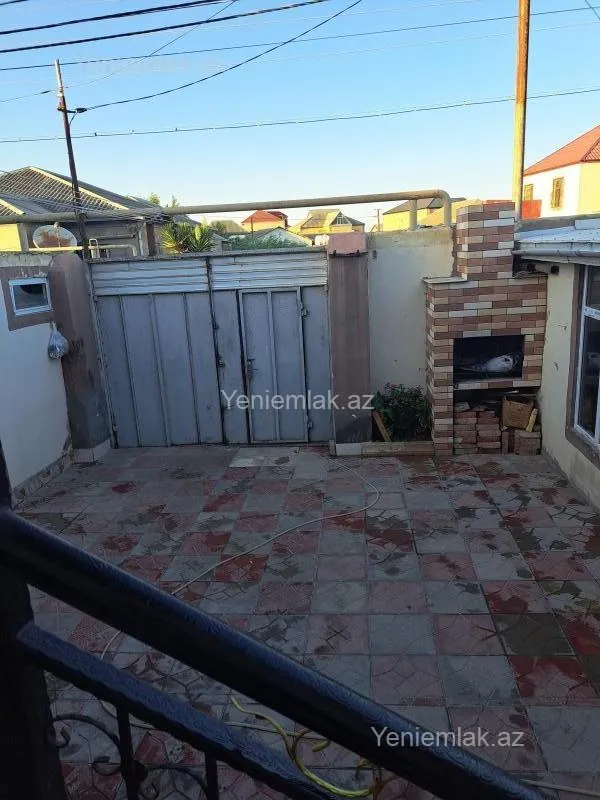 Satılır 4 otaqlı həyət evi 120 m²