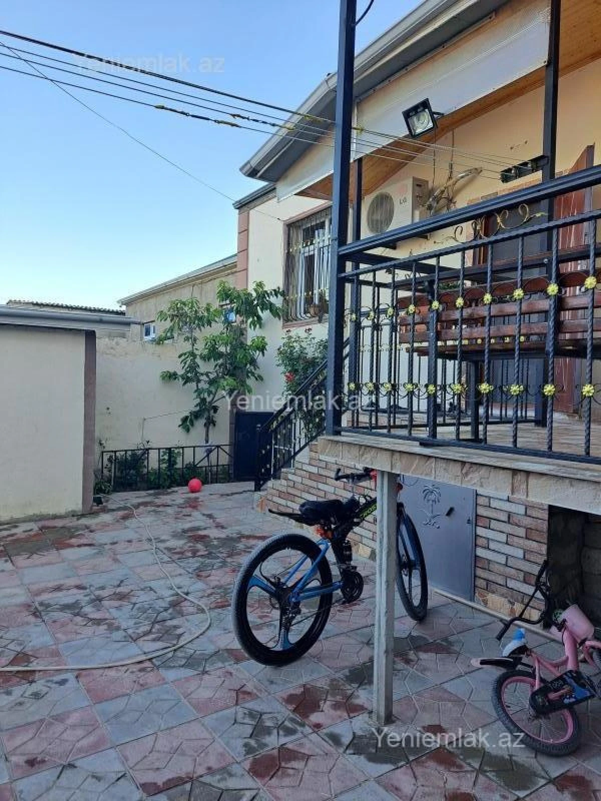 Satılır 4 otaqlı həyət evi 120 m²