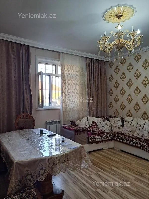 Satılır 4 otaqlı həyət evi 120 m²