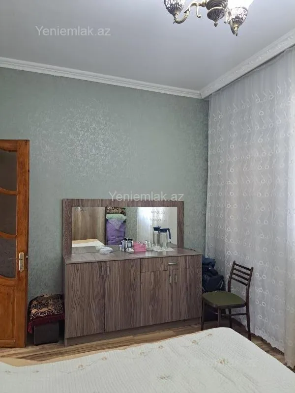Satılır 4 otaqlı həyət evi 120 m²