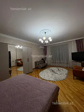Satılır 5 otaqlı həyət evi 270 m²