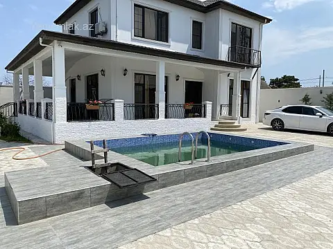 Satılır 5 otaqlı həyət evi 270 m²