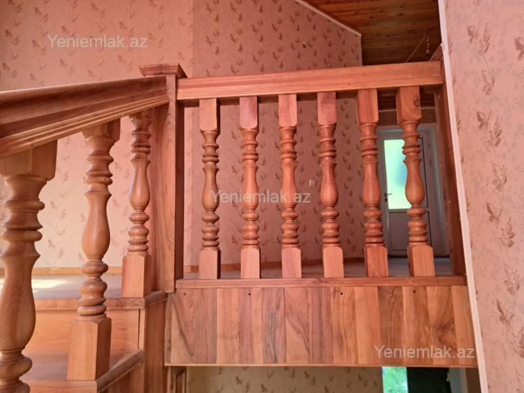 Satılır 4 otaqlı həyət evi 170 m²