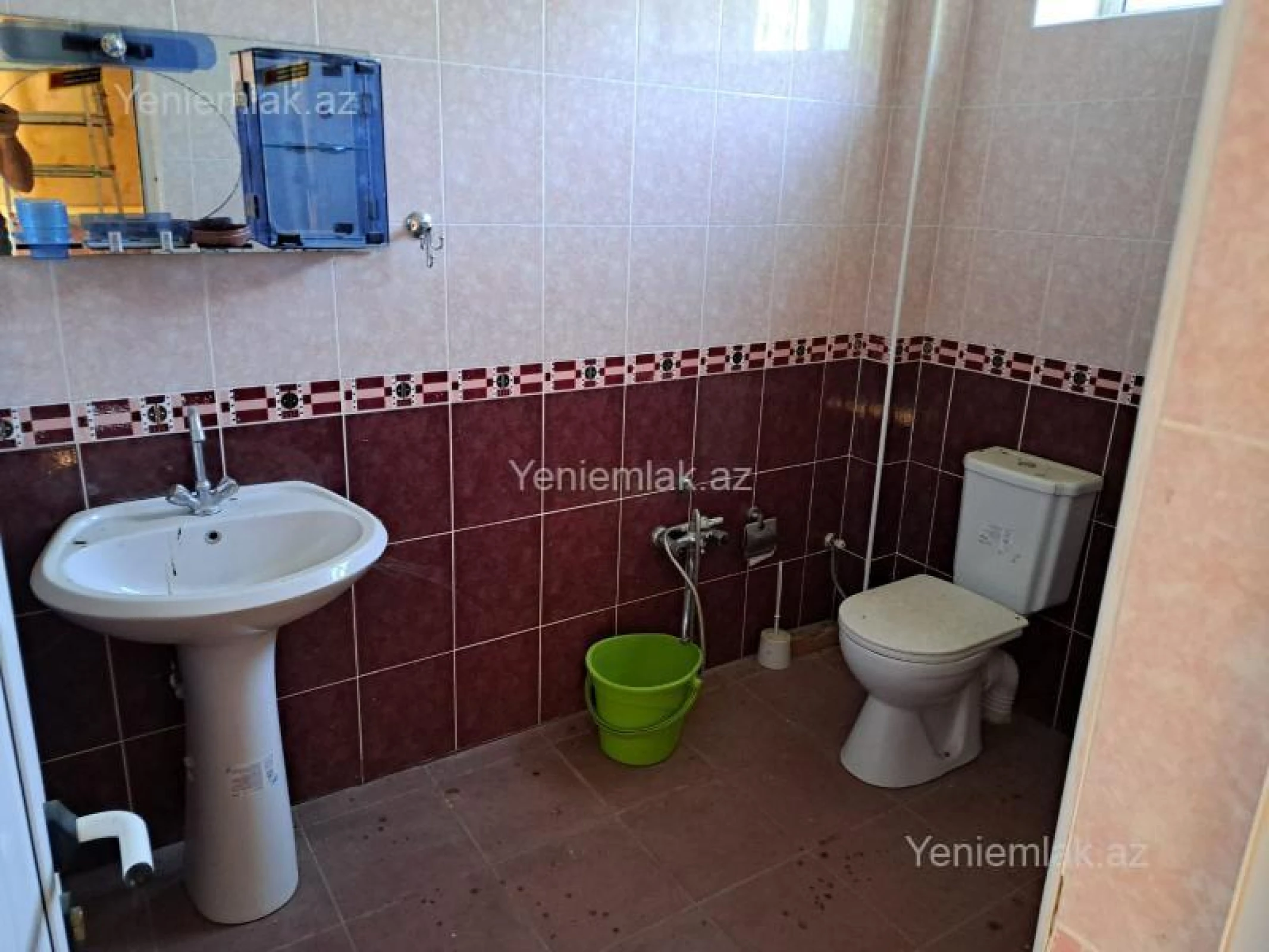 Satılır 4 otaqlı həyət evi 170 m²