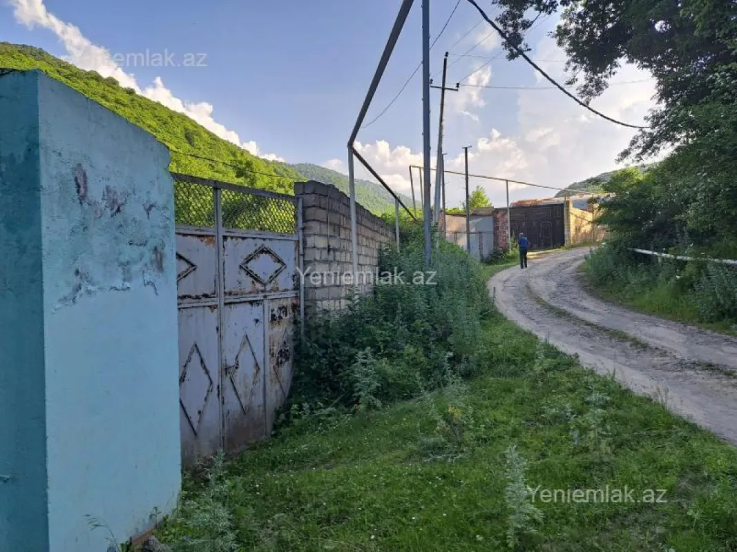 Satılır 4 otaqlı həyət evi 170 m²