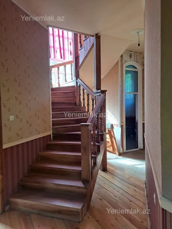 Satılır 4 otaqlı həyət evi 170 m²