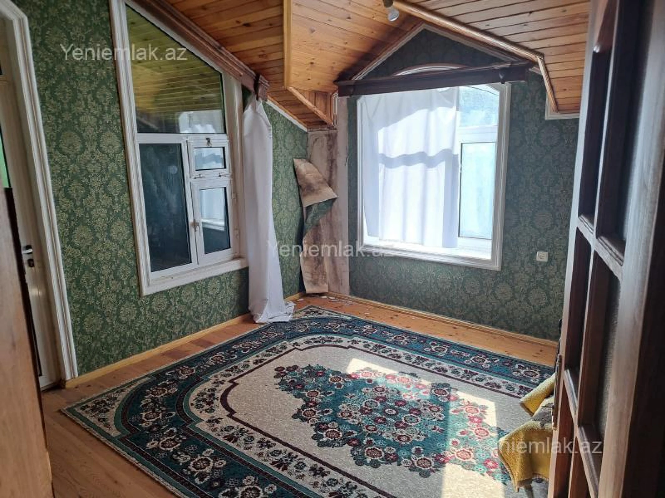 Satılır 4 otaqlı həyət evi 170 m²