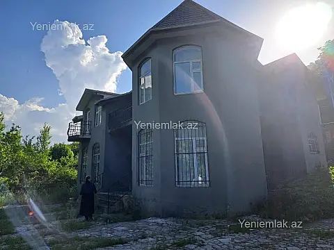 Satılır 4 otaqlı həyət evi 170 m² — Göygöl 4 otaq 170.00 m²